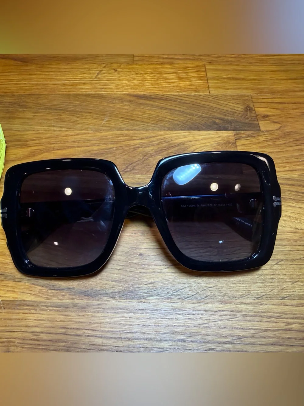 Marc Jacobs statement oversized